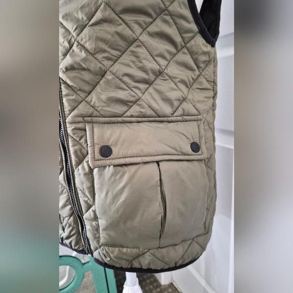 Onepiece Champ Quilted Vest Olive Green Unisex Men’s S Puffer Snap Pocket - Picture 4 of 13